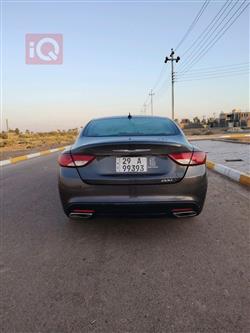 كرايسلر 200
